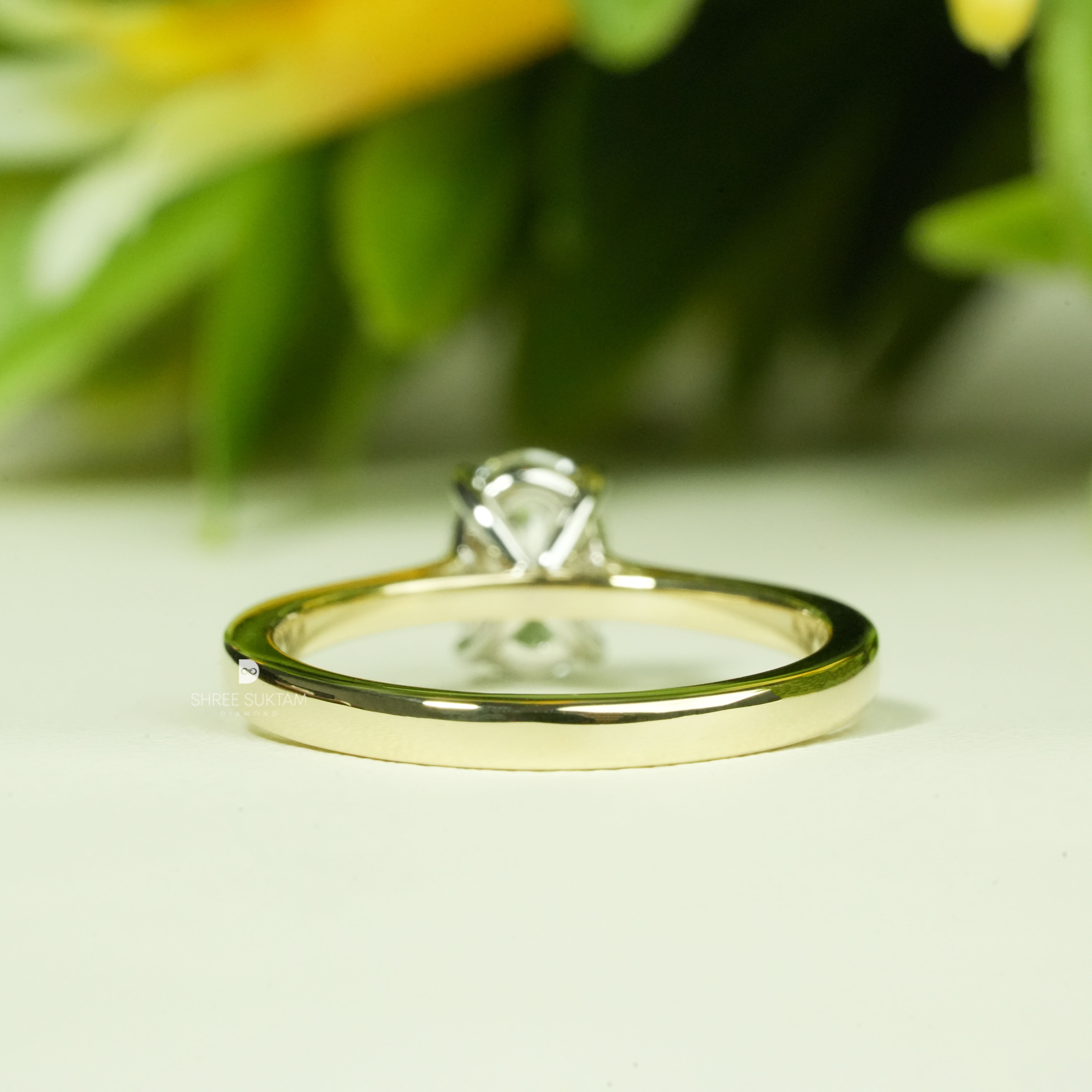 Oval Brilliant Diamond Classic Fine Jewelry Design For Proposal Anniversary Gift Modern Solitaire Ring