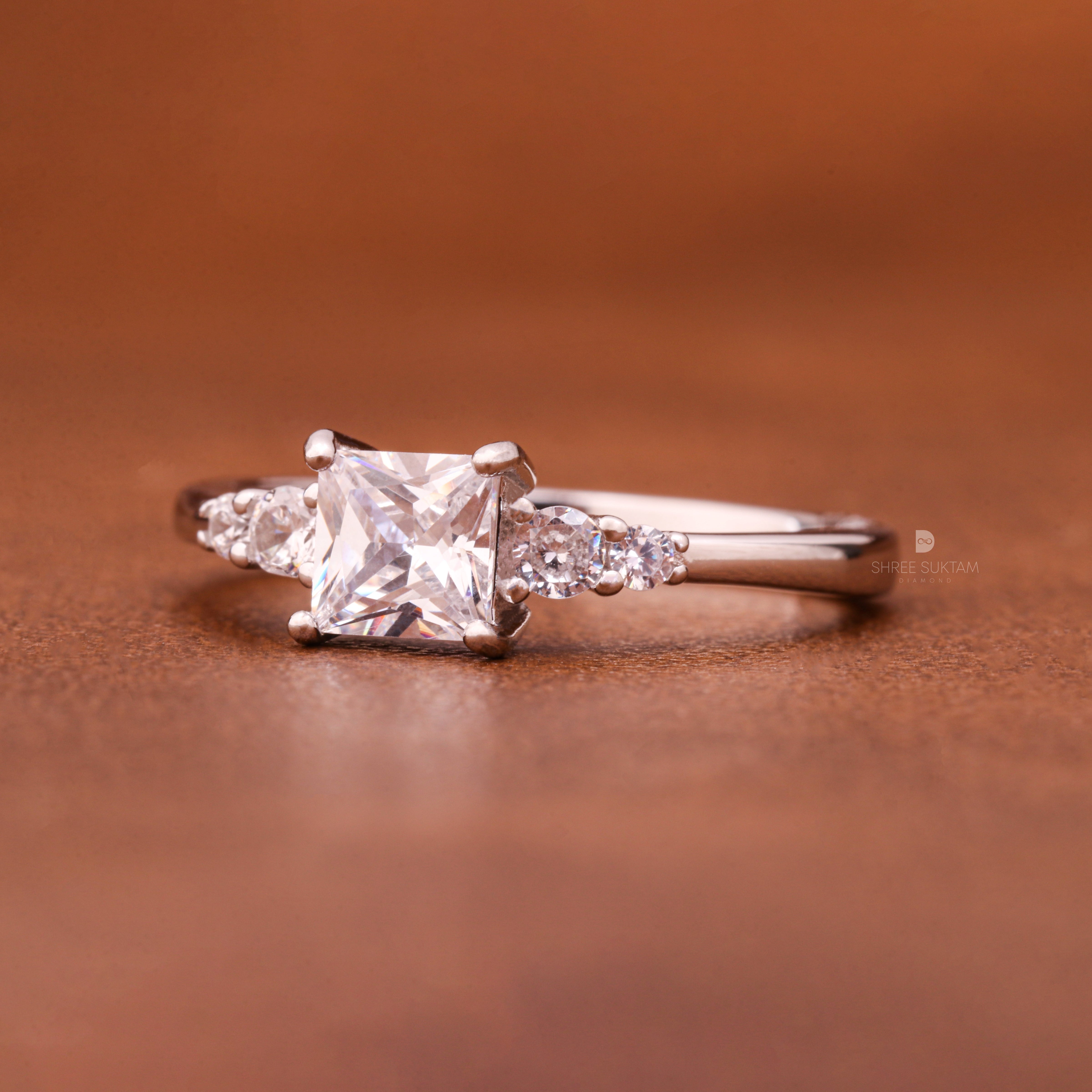 Princess Cut 1Carat Lab Grown Diamond Ring with Excellent Luster Engagement Ring 5 Stone Proposal Ring Anniversary Gift 18Kt Gold & Platinum