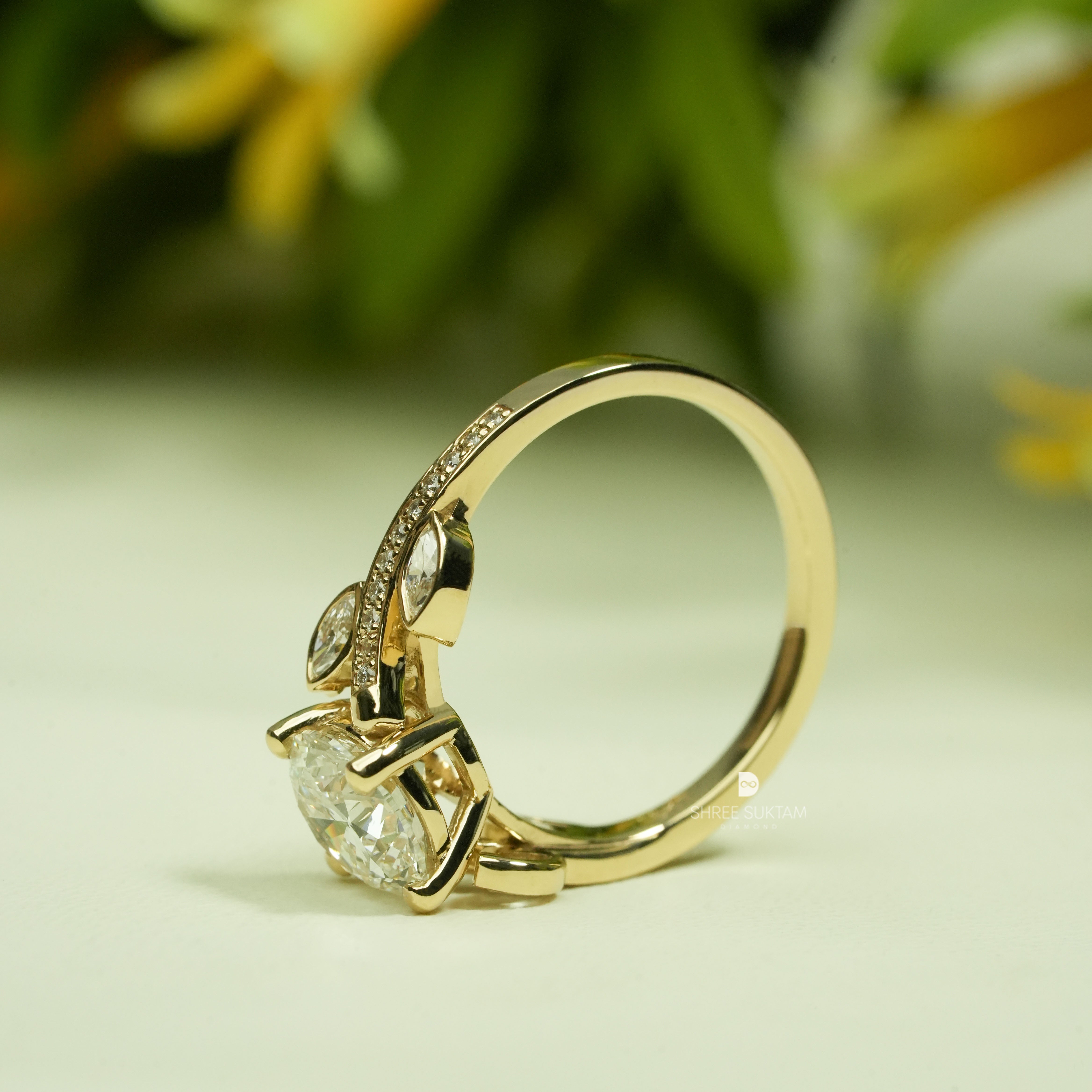 Vintage Style Round Diamond Engagement Ring Floral Diamond Ring Lab Grown Diamond Ring, Unique Bridal Ring, Promise Ring for Women Handmade Ring