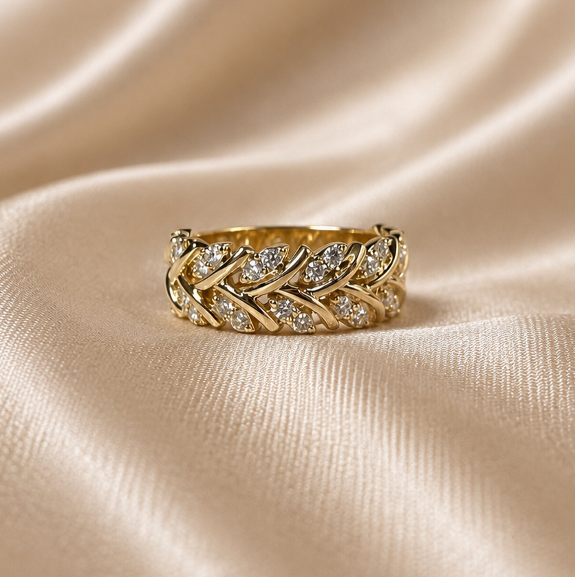 Round Lab Grown Diamond Leaf Ring Wedding Band Nature Inspired Diamond Ring Botanical Anniversary Band Diamond Stack Ring Handmade jewelry