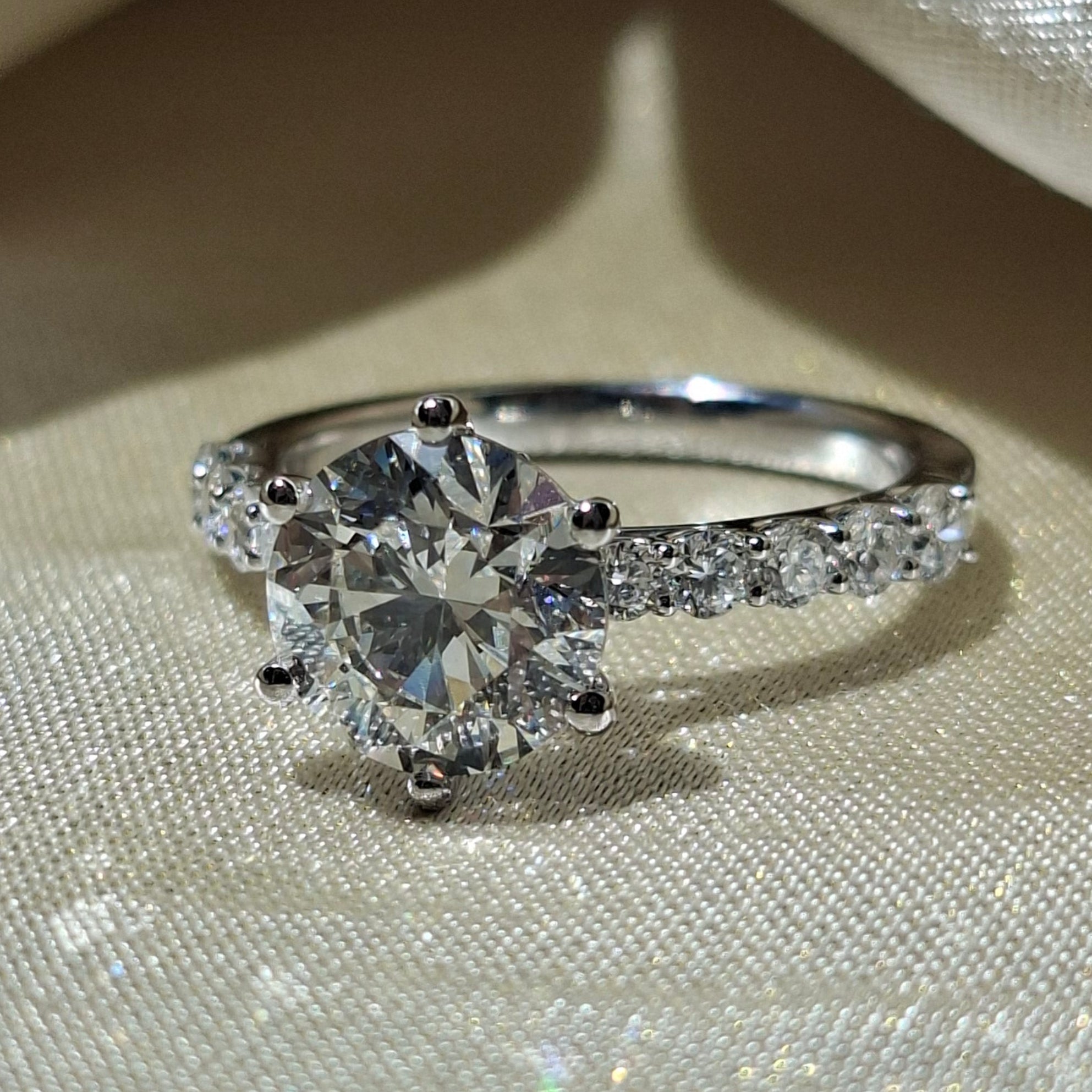 2 Carat Round Cut Lab Grown Diamond Engagement Ring Pavé Wedding Solitaire Promise Ring